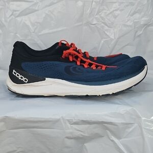Topo Men's Blue and Red Athletic Shoes